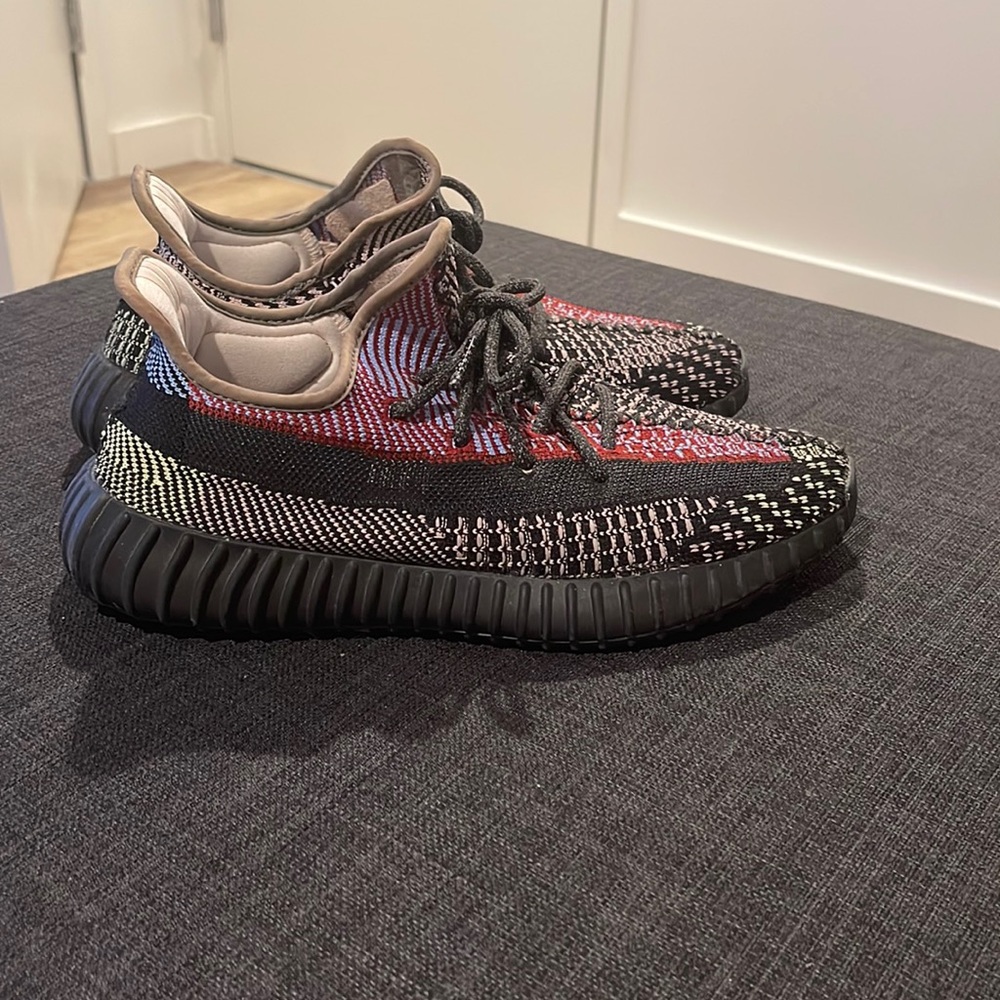 Yeezys size 8.5 mens